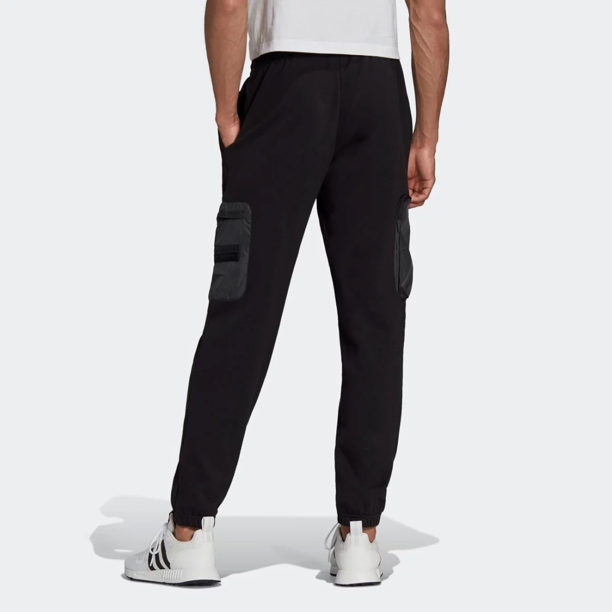 h11485_app_on-model_back_gradient-huge-665763ae11211