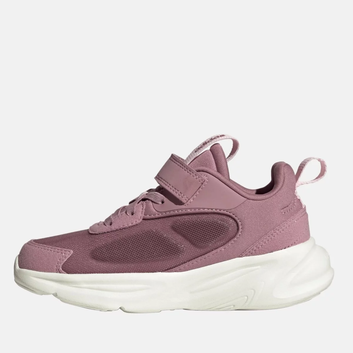 ig0427_5_footwear_photography_side-medial-center-view_transparent-huge-665835f4da202