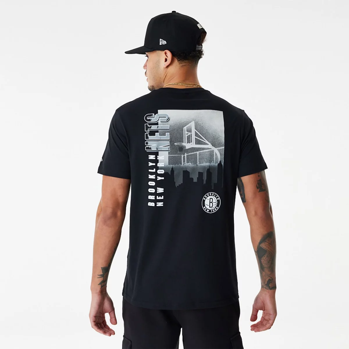 brooklyn-nets-skyline-graphic-black-t-shirt-60424444-left-huge-6657ac0f8ae99
