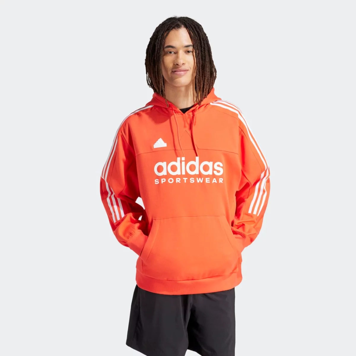 iv8123_3_apparel_on-model_standard-view_grey-huge-6657b216e6bcc