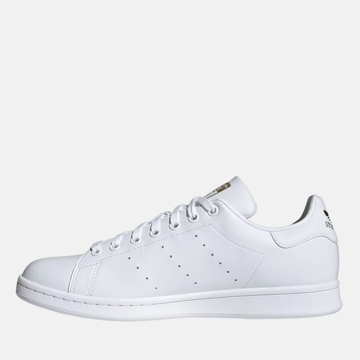 gy5695_5_footwear_photography_side-medial-center-view_transparent-huge-66582d4749ddb