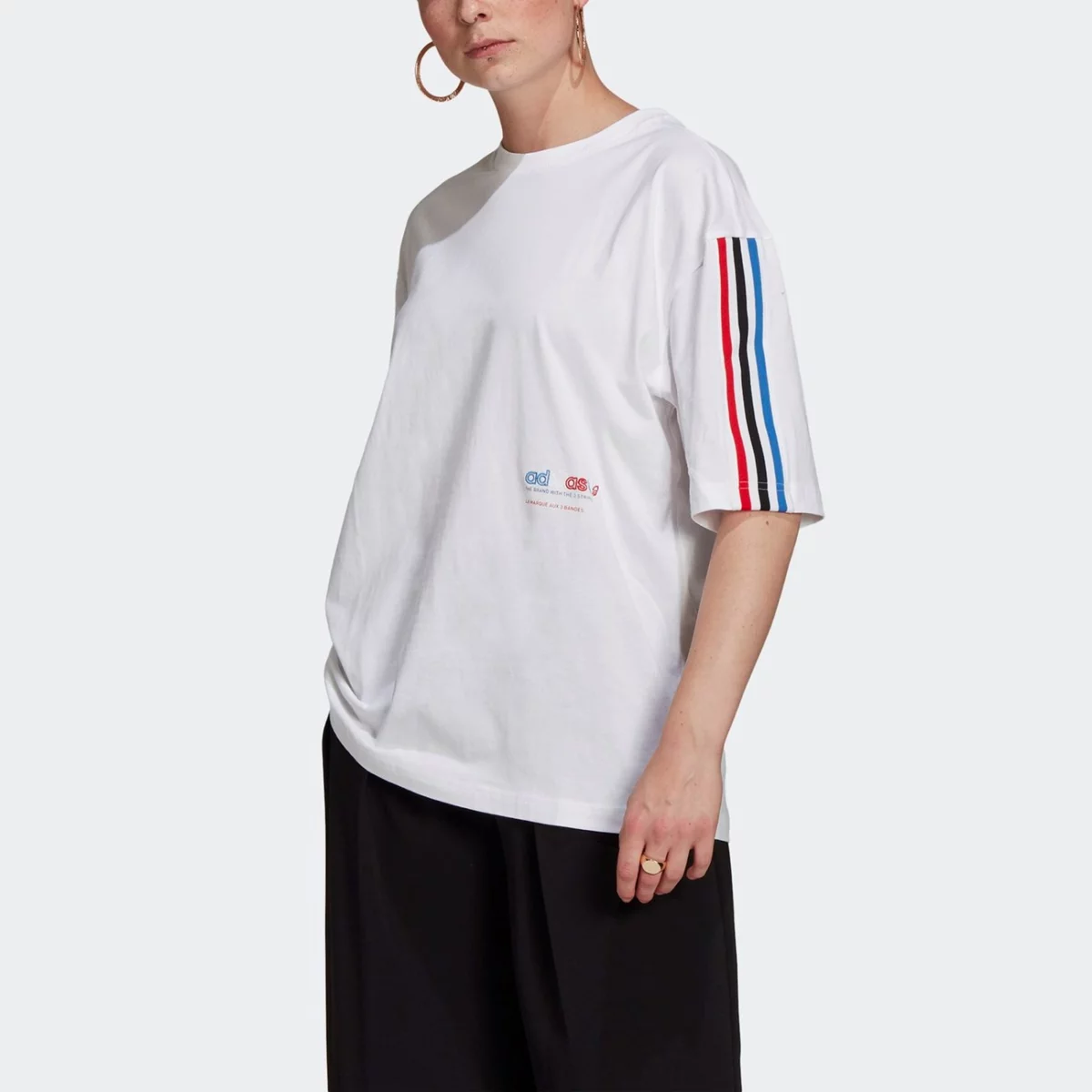gn2870_app_on-model_front_gradient-huge-6657554e84341