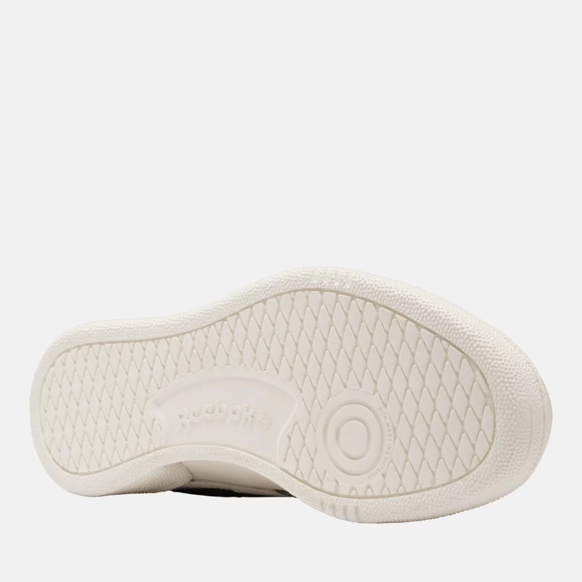 ig9436_3_footwear_photography_bottom-view_transparent-huge-66582db1dc02b