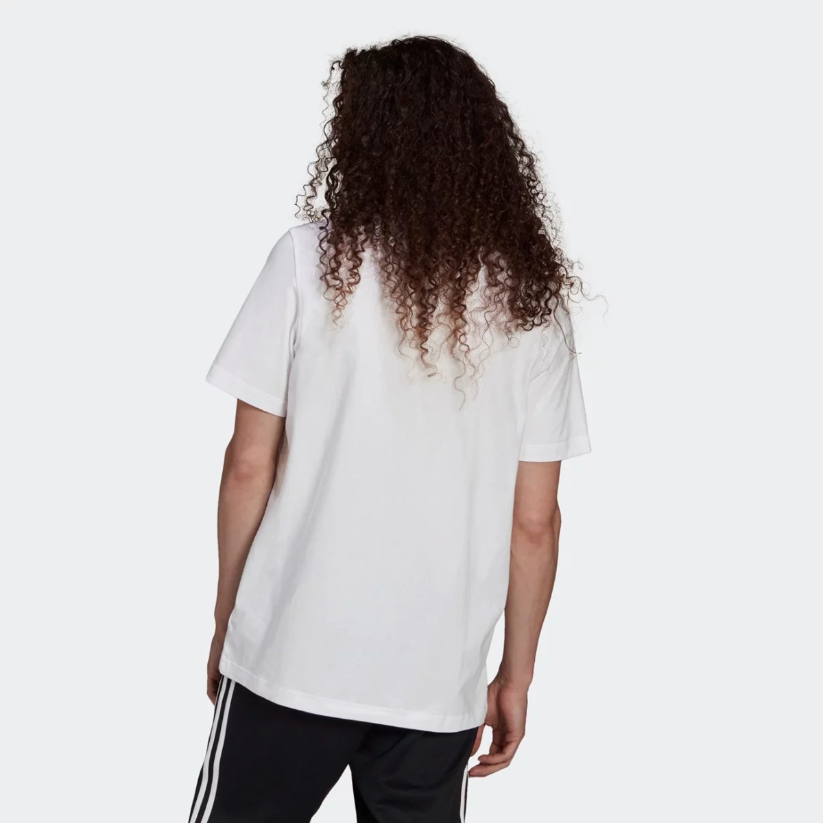 h06644_app_on-model_back_gradient-huge-6657632f6a10c