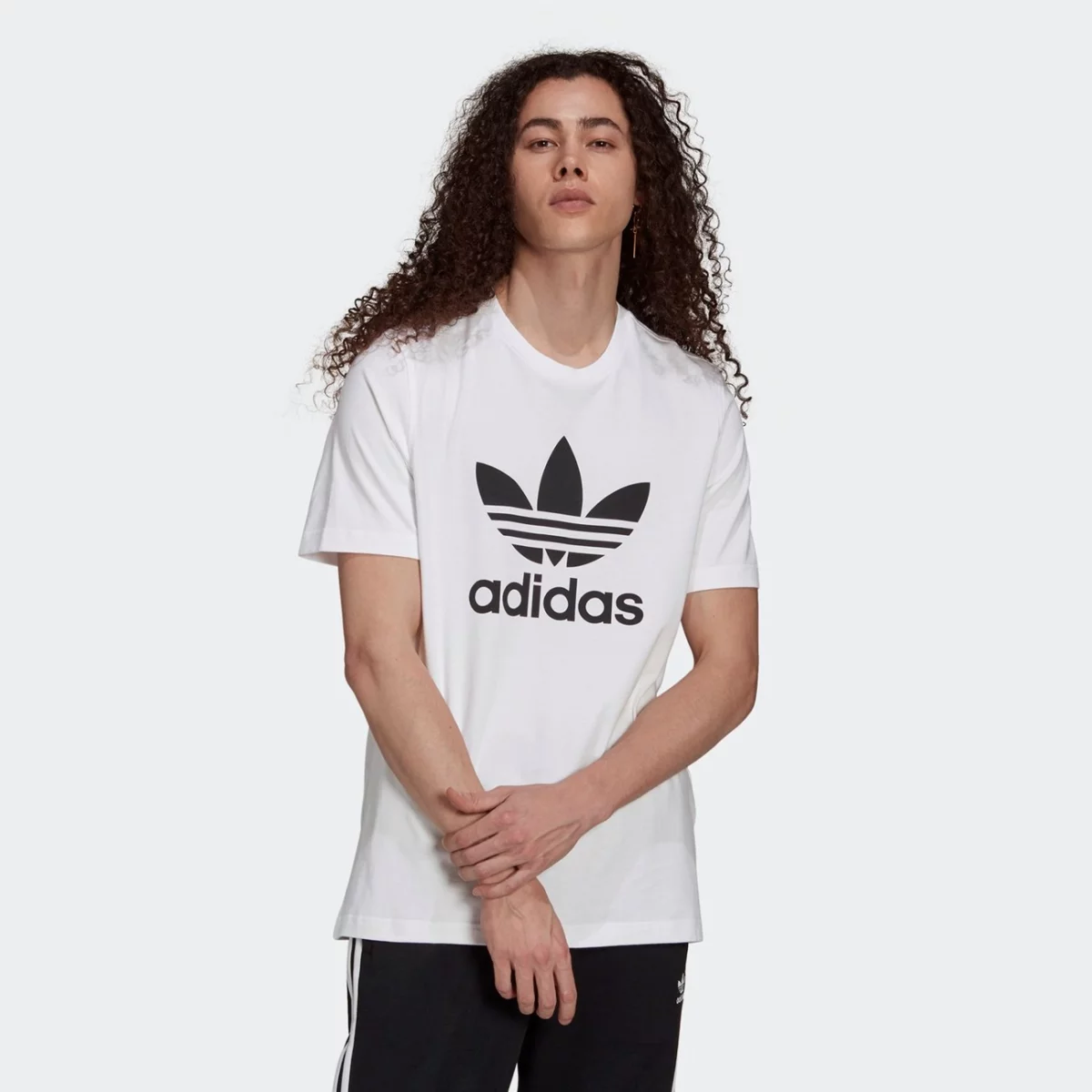 h06644_app_on-model_standard_gradient-huge-66576334d6766