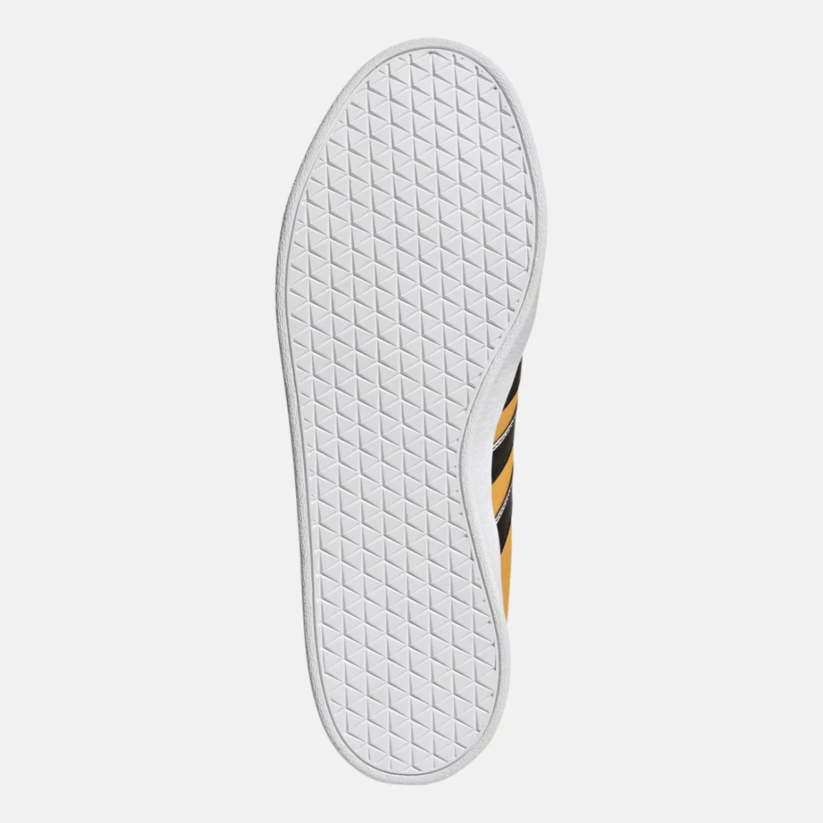 if7554_4_footwear_photography_bottom-view_transparent-huge-6658344db8ae2