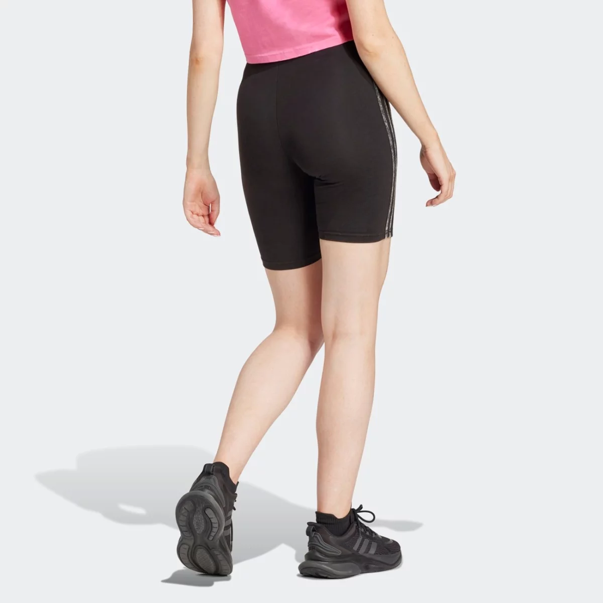 ir8847_3_apparel_on-model_back-view_grey-huge-6657b31d8f6dd