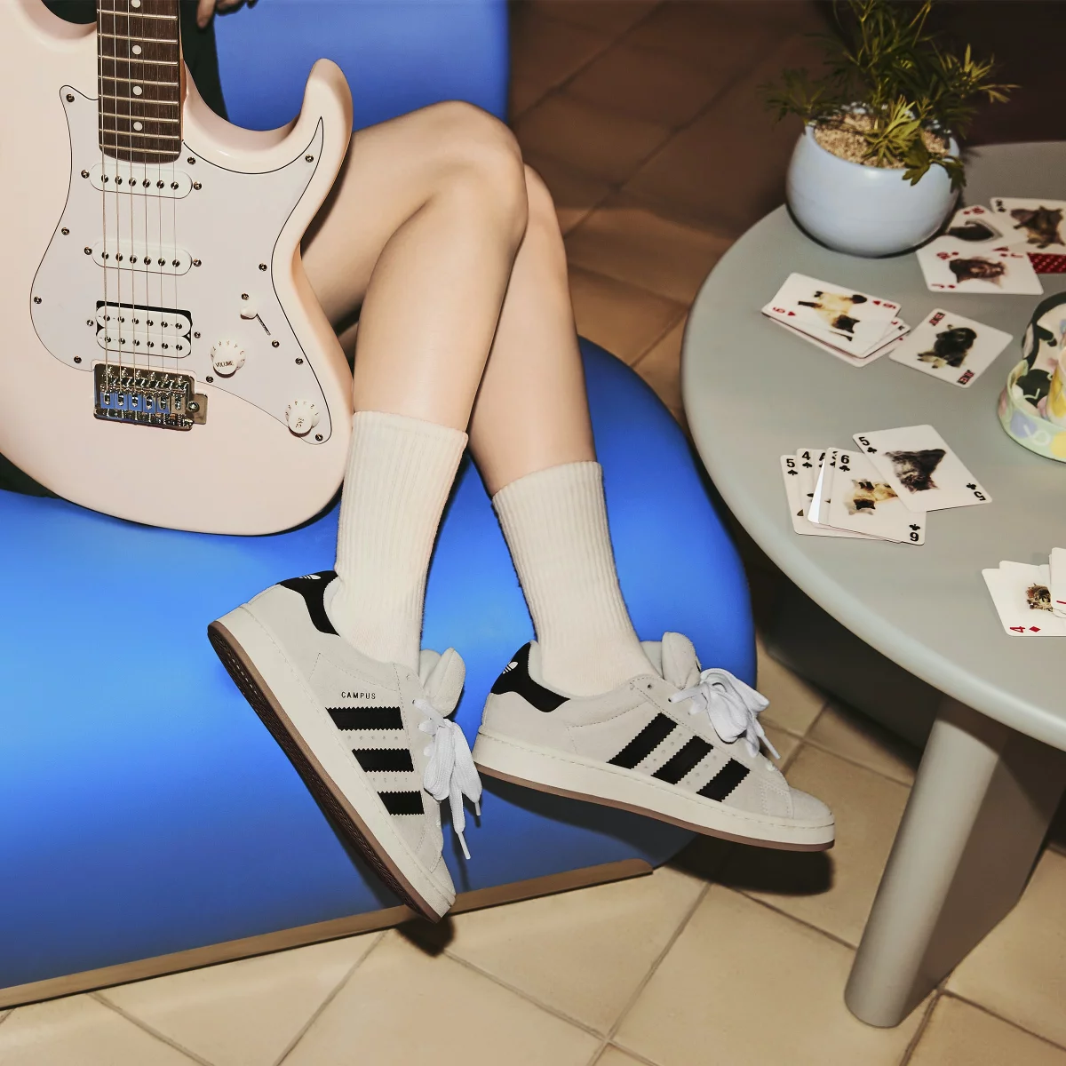672c997c3dc0dGY0042_18_FOOTWEAR_Photography_HeroMrktng_View_5