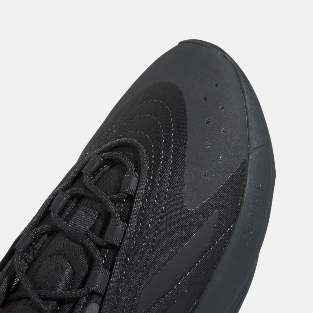gv8991_8_footwear_photography_detail-view-1_transparent-huge-66581ff8822c6