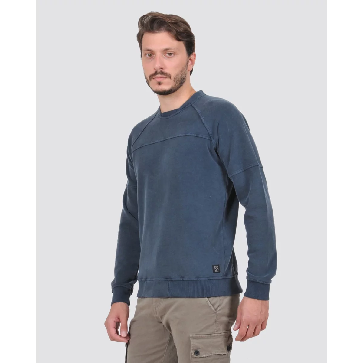 dlmc0920f_1179_4-acid-bluegrey-huge-6657527d49377