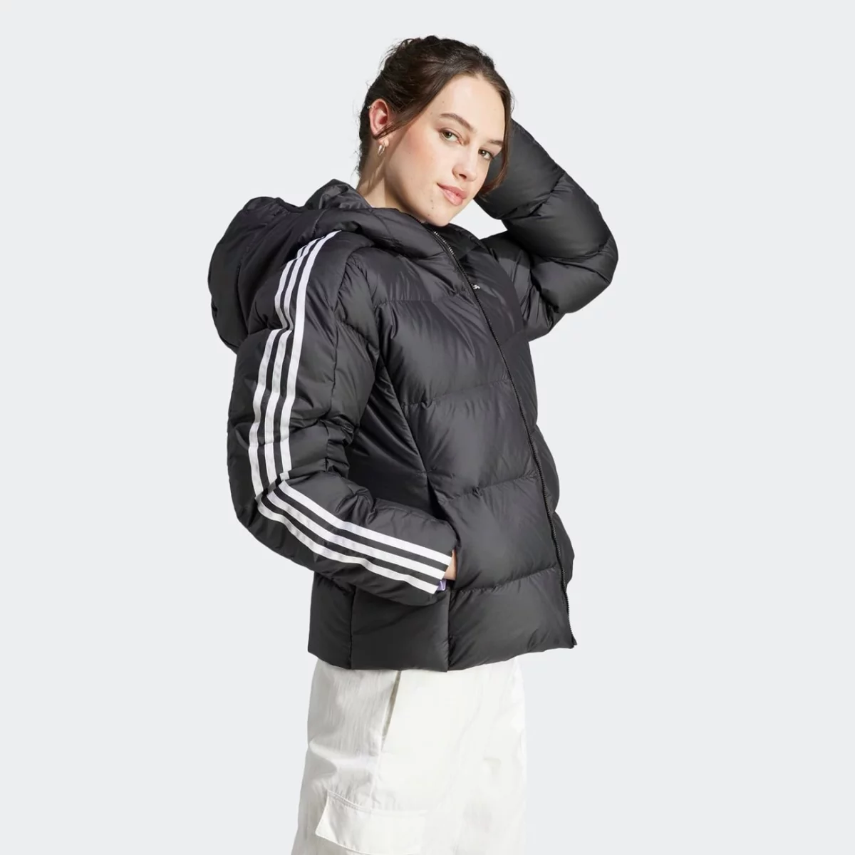 hz8483_6_apparel_on-model_walking-view_grey-huge-6657a7a2970f0