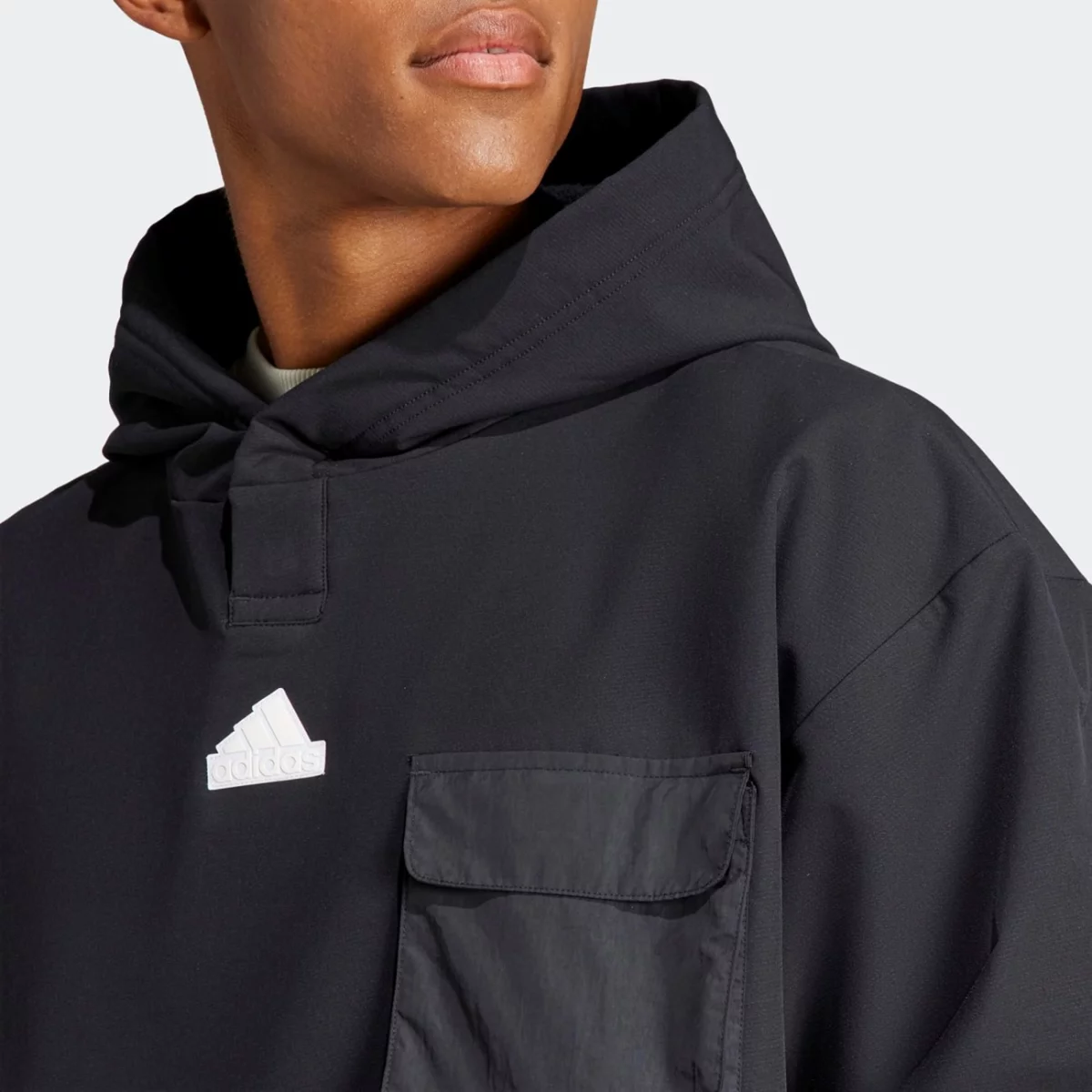ir5180_7_apparel_on-model_detail-view-1_grey-huge-6657b2c8b4e36