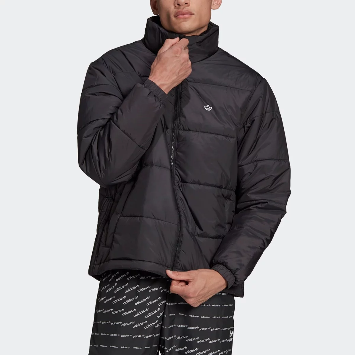 h13551_app_on-model_front_gradient-huge-6657620536fd4