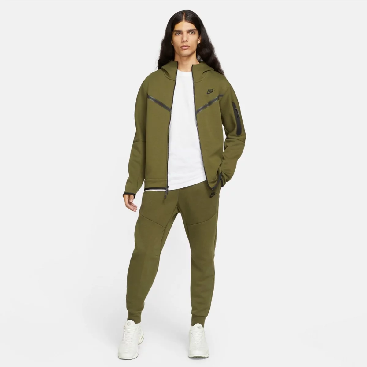 cu4495-326-phsym003-1500-huge-66574ae6daa74