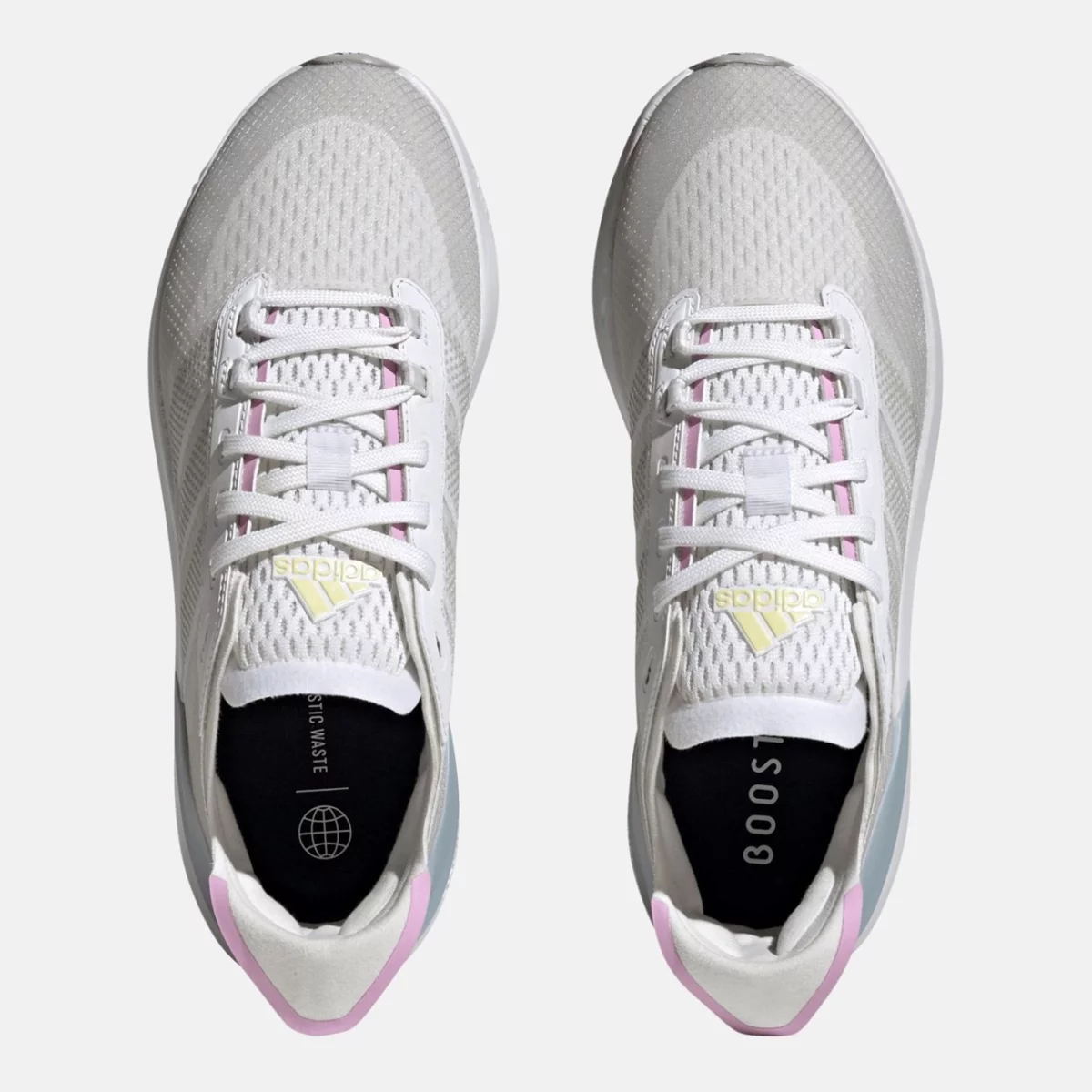 ig0645_3_footwear_photography_top-portrait-view_transparent-huge-665835e13b230