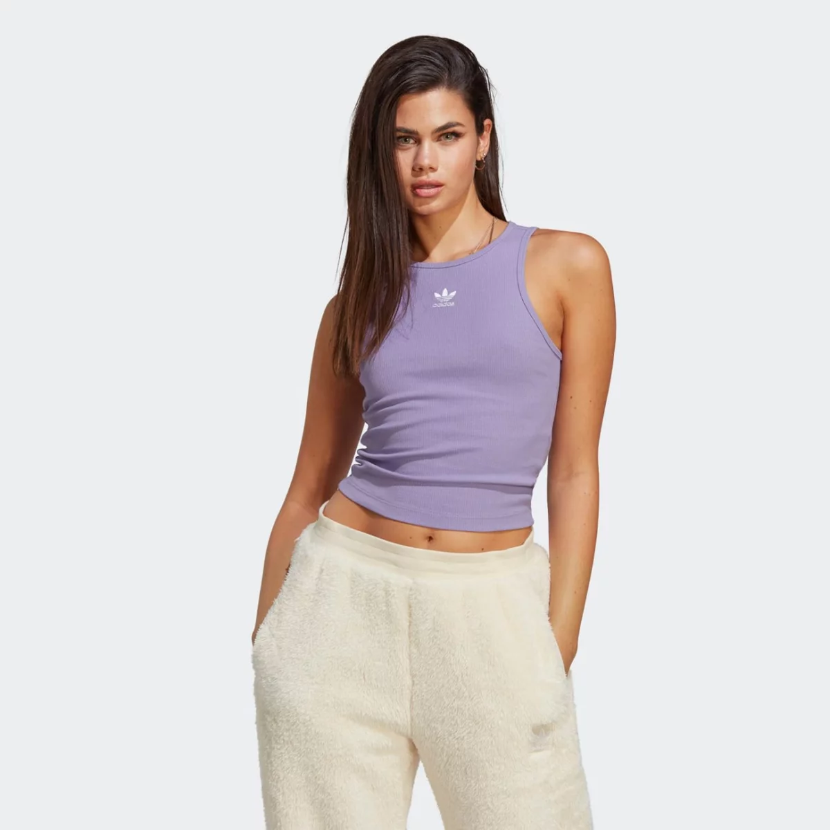 ib9112_3_apparel_on-model_standard-view_grey-huge-6657a03ab73be