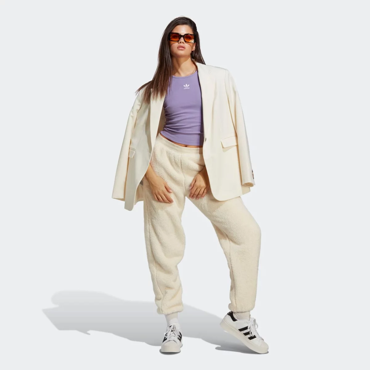 ib9112_6_apparel_on-model_walking-view_grey-huge-6657a03da6a3e
