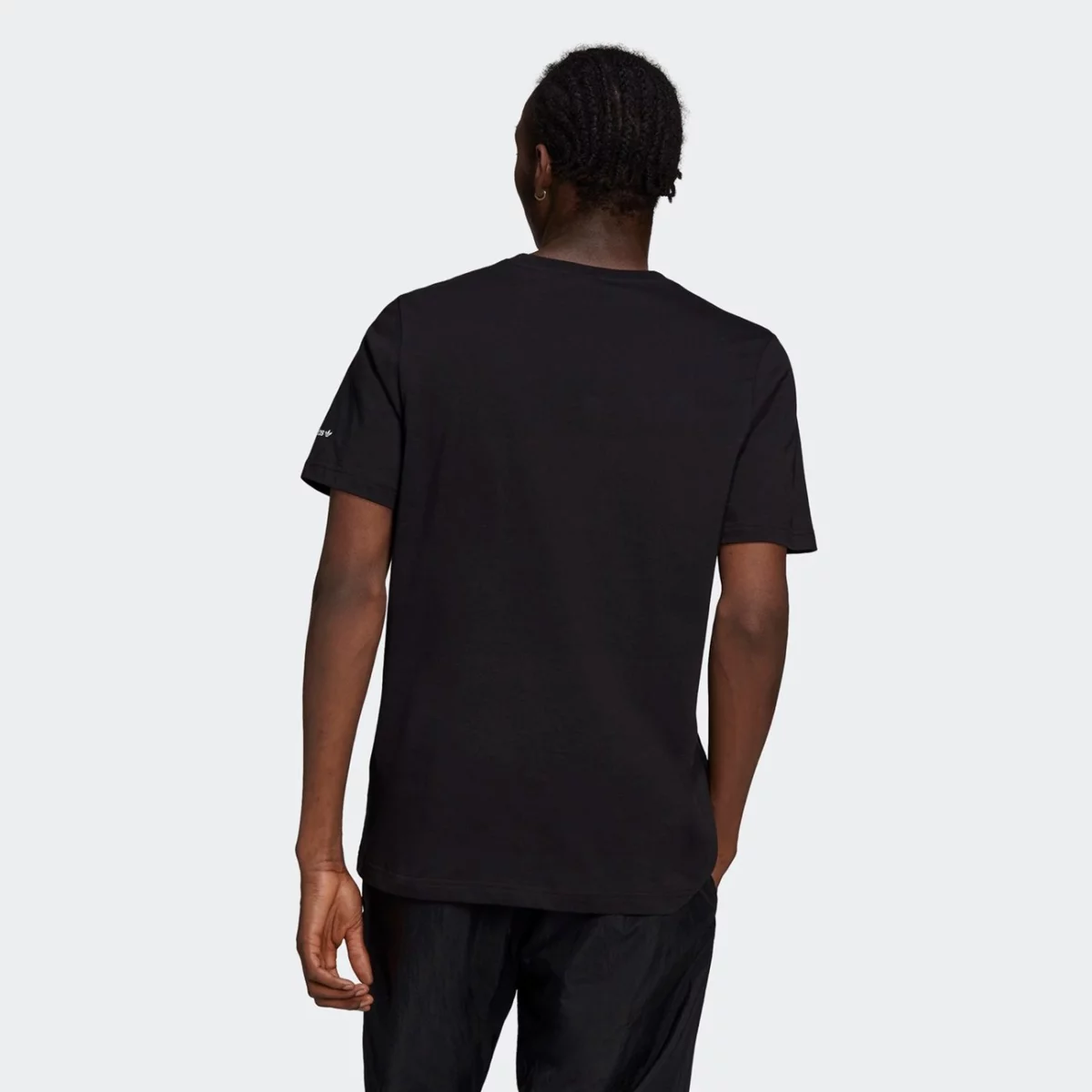 h35646_app_on-model_back_gradient-huge-66576581d7137