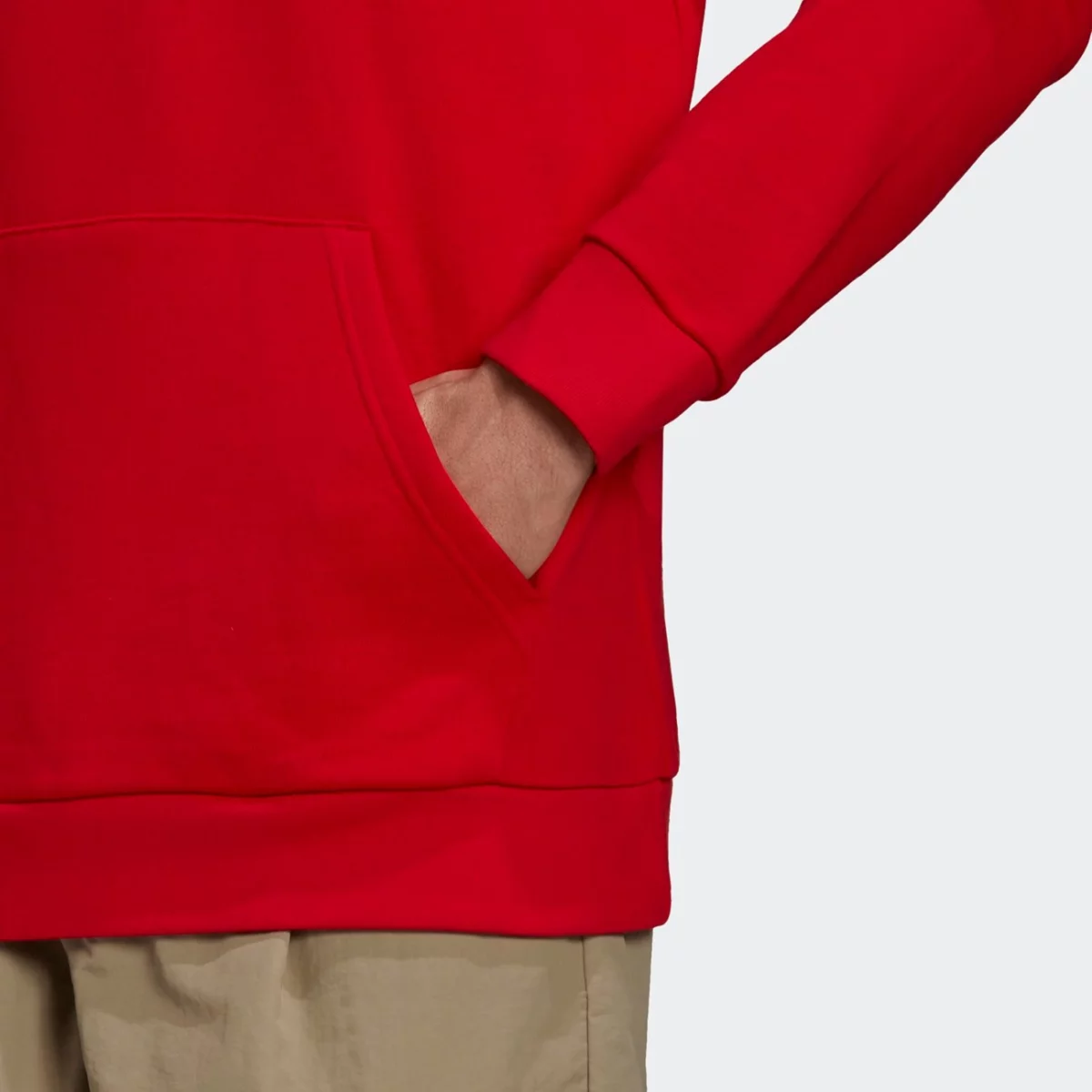 gn3389_app_on-model_detail-2_gradient-huge-6657560475b69