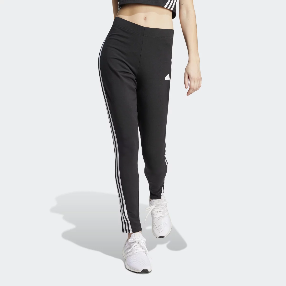 67406bf026f77IP1570_3_APPAREL_On_Model_Standard_View_grey