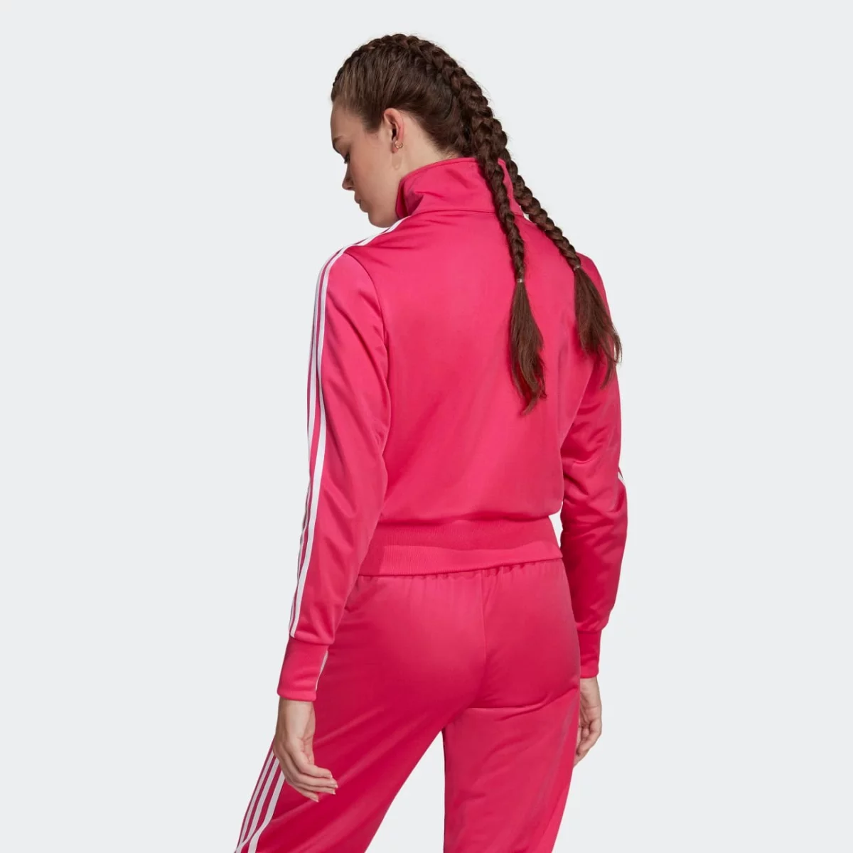hg3787_5_apparel_on-model_back-view_grey-huge-665776061c87f