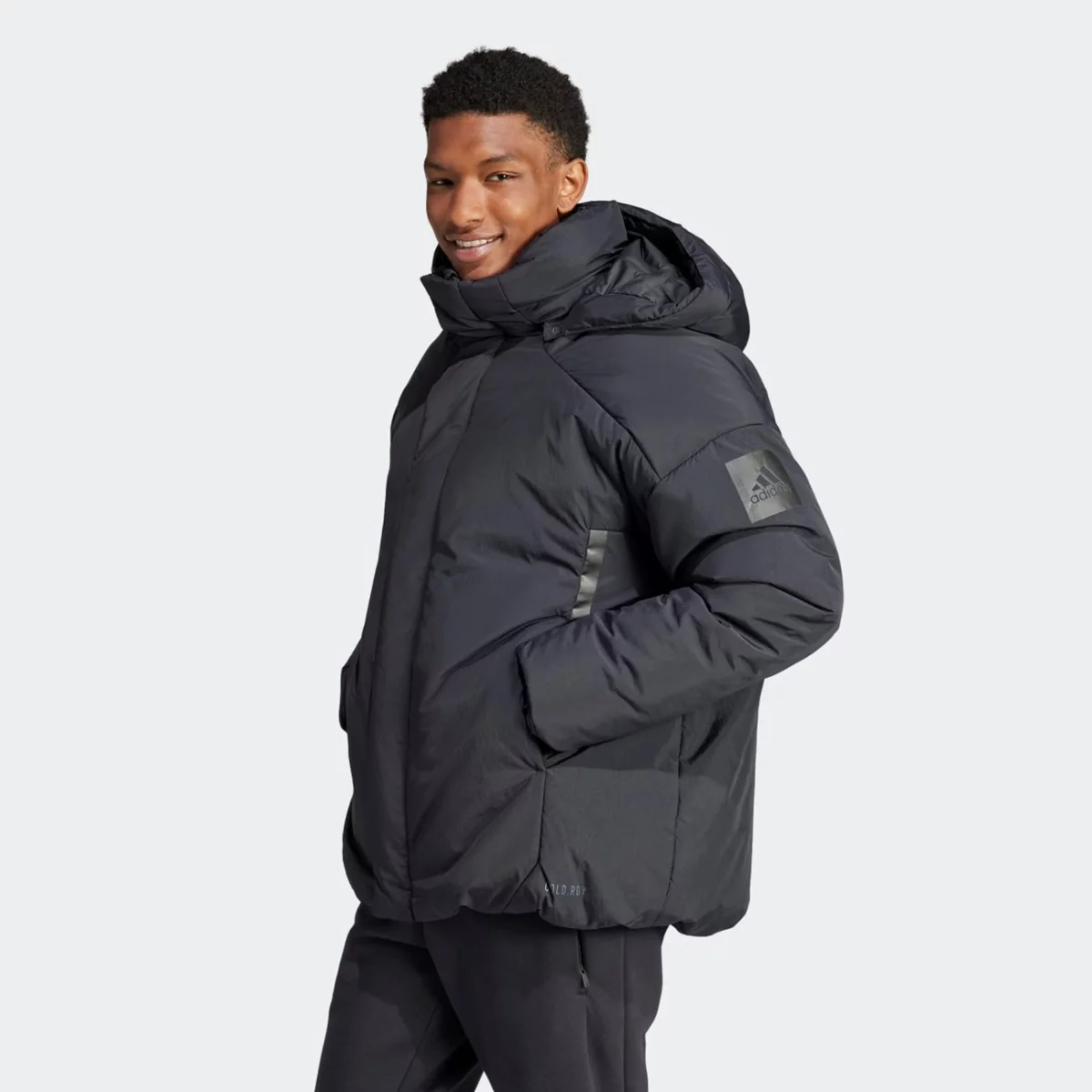 ik3118_6_apparel_on-model_side-view_grey-huge-6657a66a2ff25