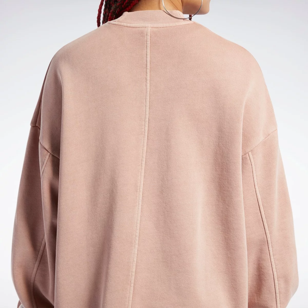 h46791_app_on-model_detail-2_gradient-huge-6657790379107