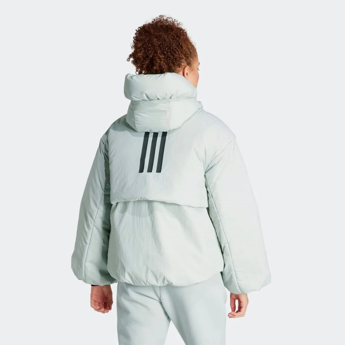 ik3122_5_apparel_on-model_back-view_grey-huge-6657a67290e01