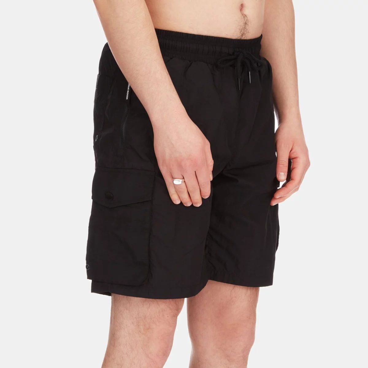 ss21_stss21_05_malmock_black_model_angle-huge-665760547ce0f