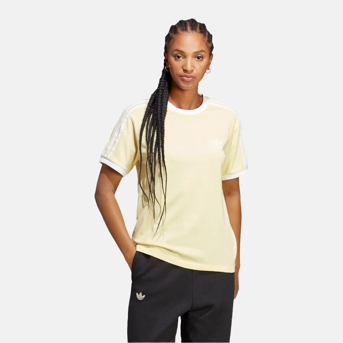 ib7412_3_apparel_on-model_standard-view_grey-huge-66579fe35c70a