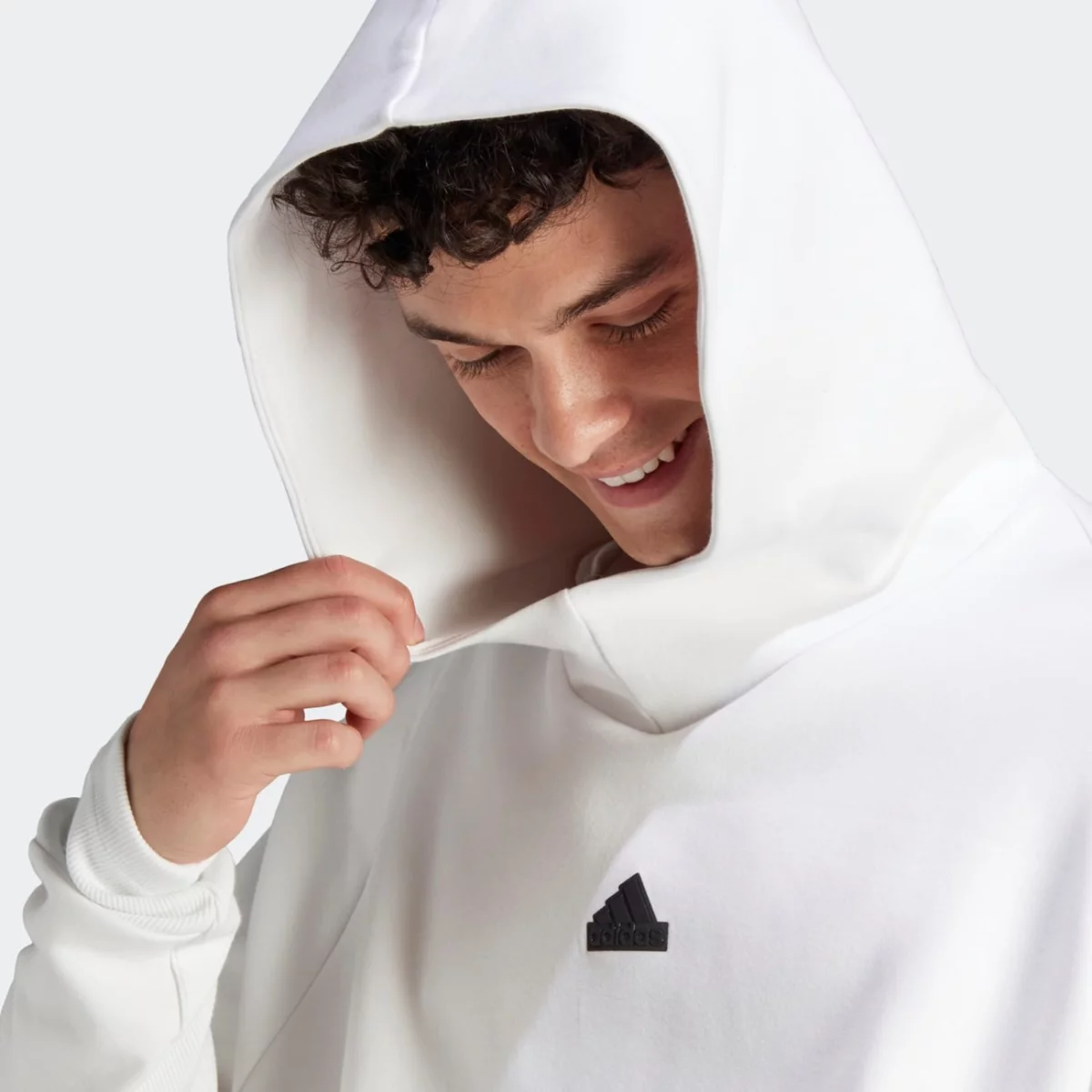 in5118_9_apparel_on-model_detail-view-3_grey-huge-6657a722a5e45