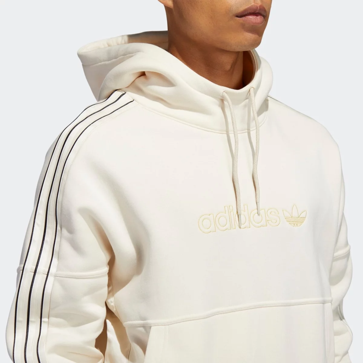h31285_app_on-model_detail-1_gradient-huge-665765193ae41