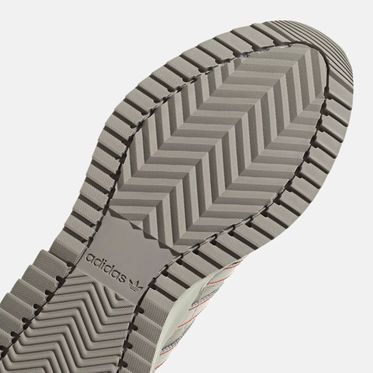 gw9361_8_footwear_photography_detail-view-1_transparent-huge-6658203468c20