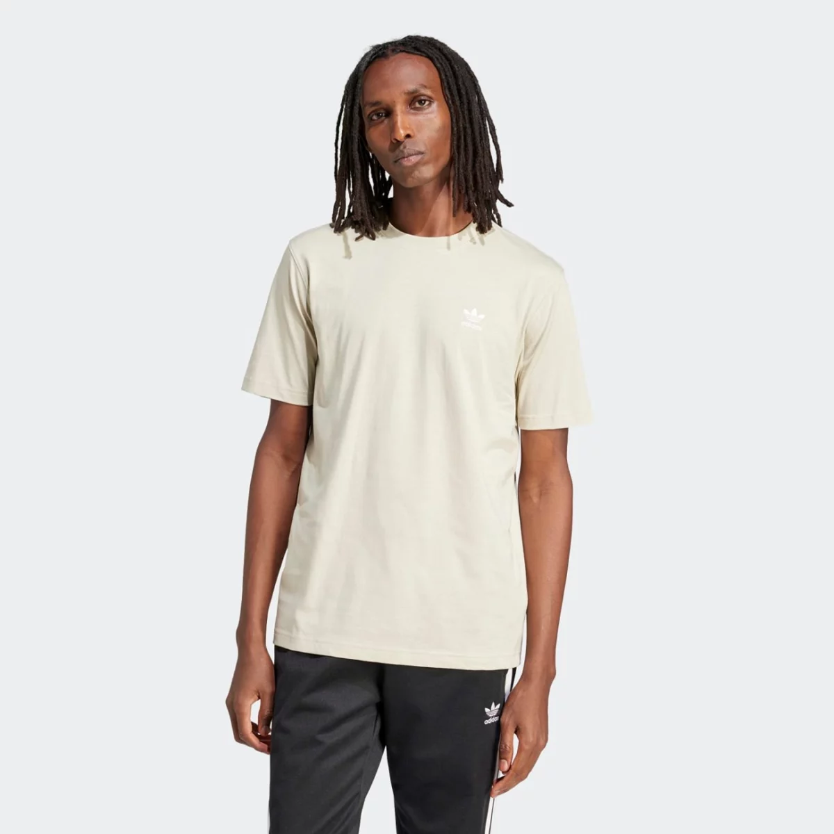 ir9689_3_apparel_on-model_standard-view_grey-huge-6657b143925a4