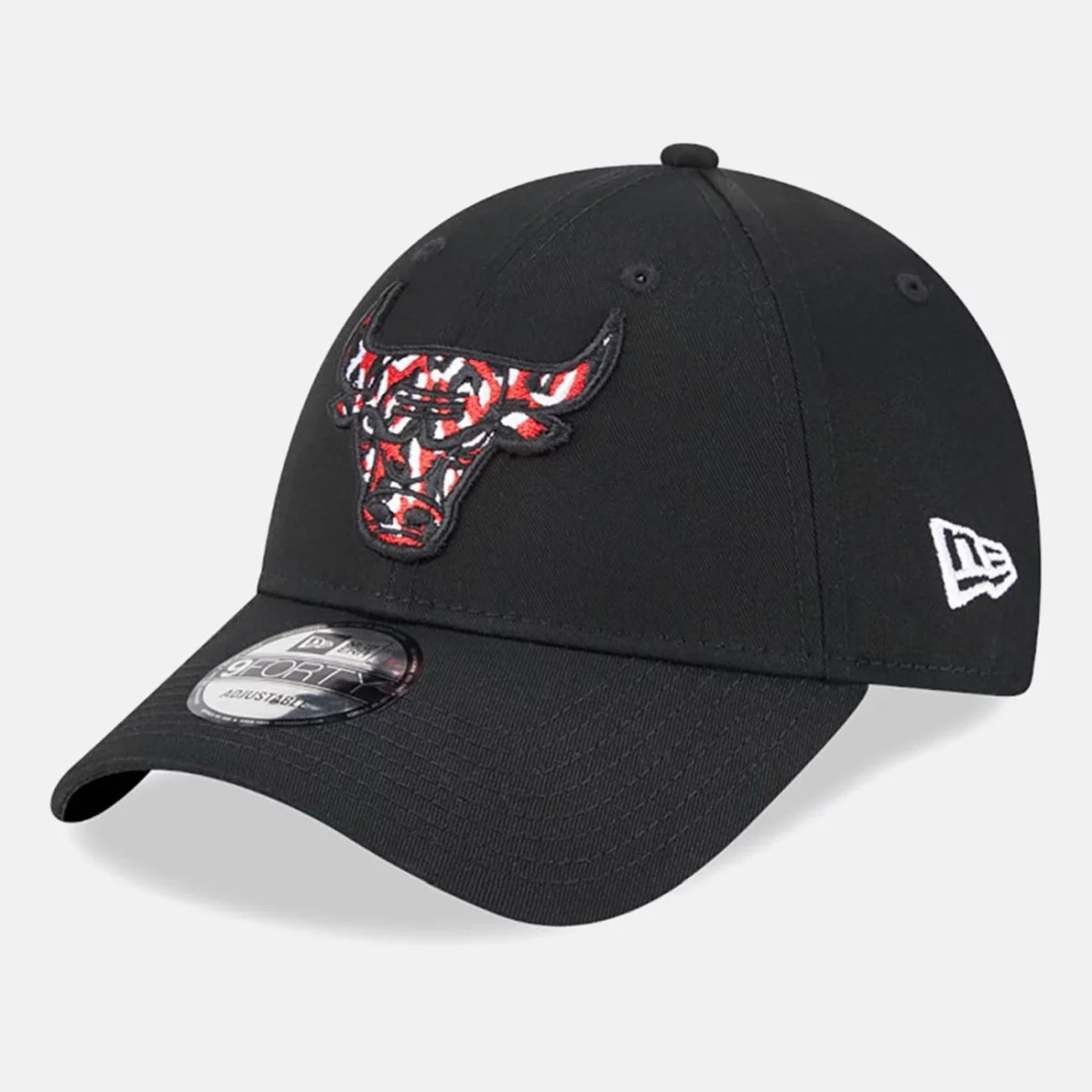 chicago-bulls-seasonal-infill-black-9forty-adjustable-cap-60424761-left-huge-6657abde0bca2