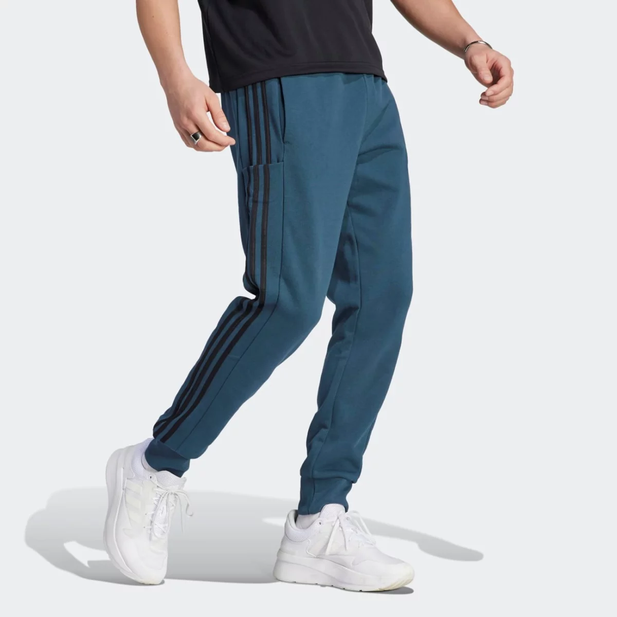 ij8698_5_apparel_on-model_walking-view_grey-huge-6657a5277576e