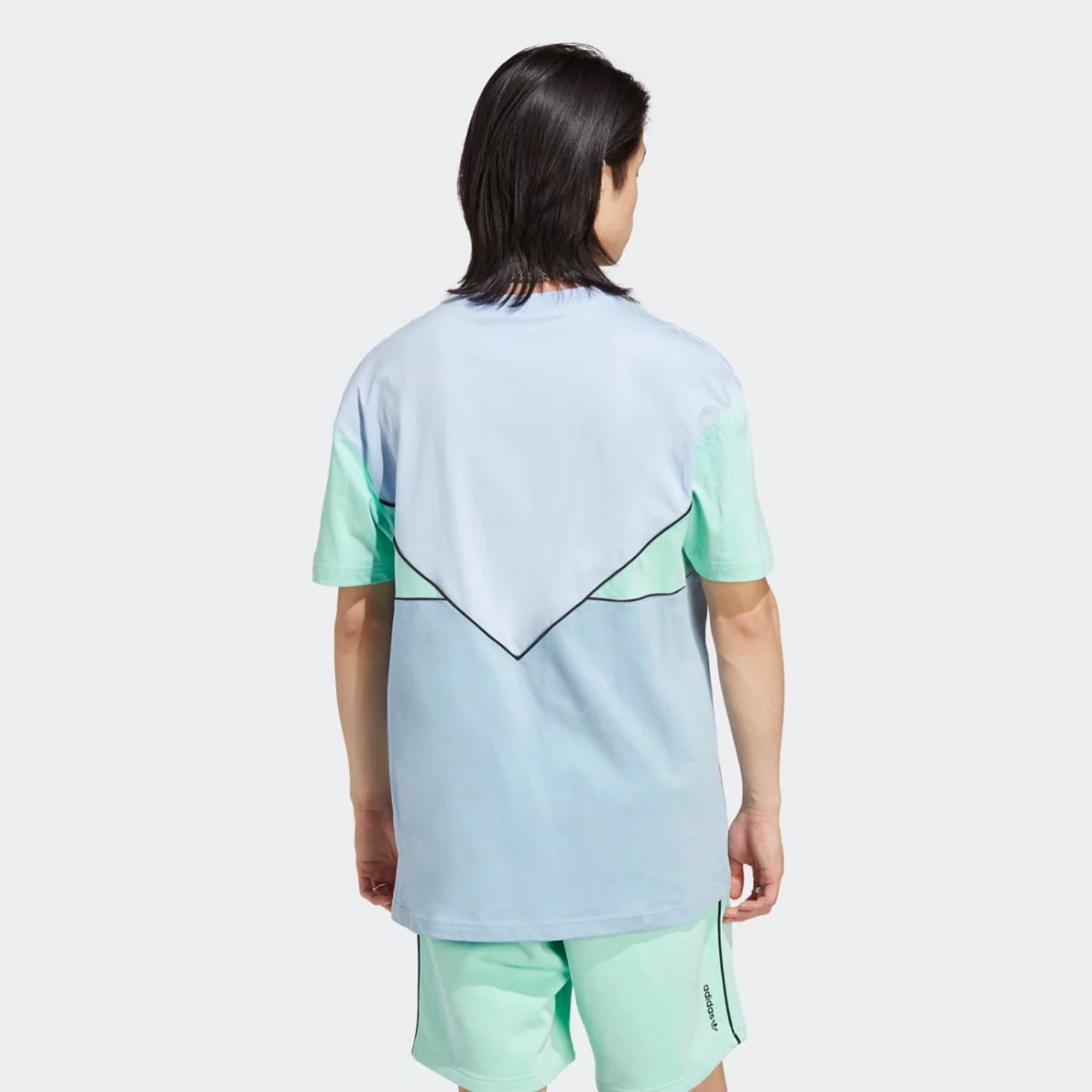 hr8939_5_apparel_on-model_back-view_grey-huge-6657a0e1e54a2