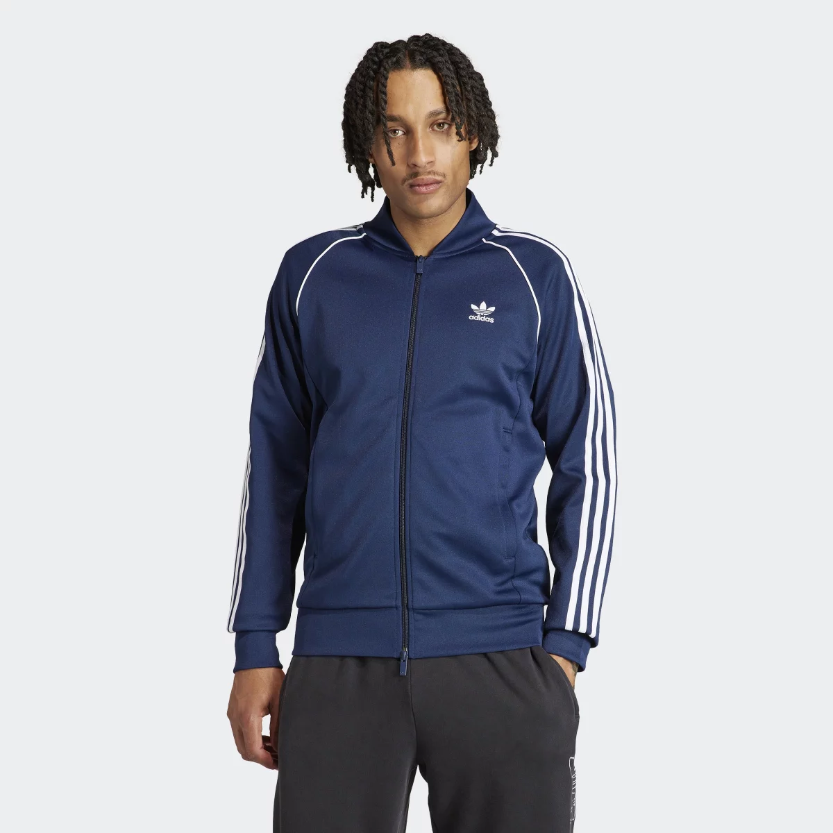 67403b1077458IR9866_3_APPAREL_On_Model_Standard_View_grey