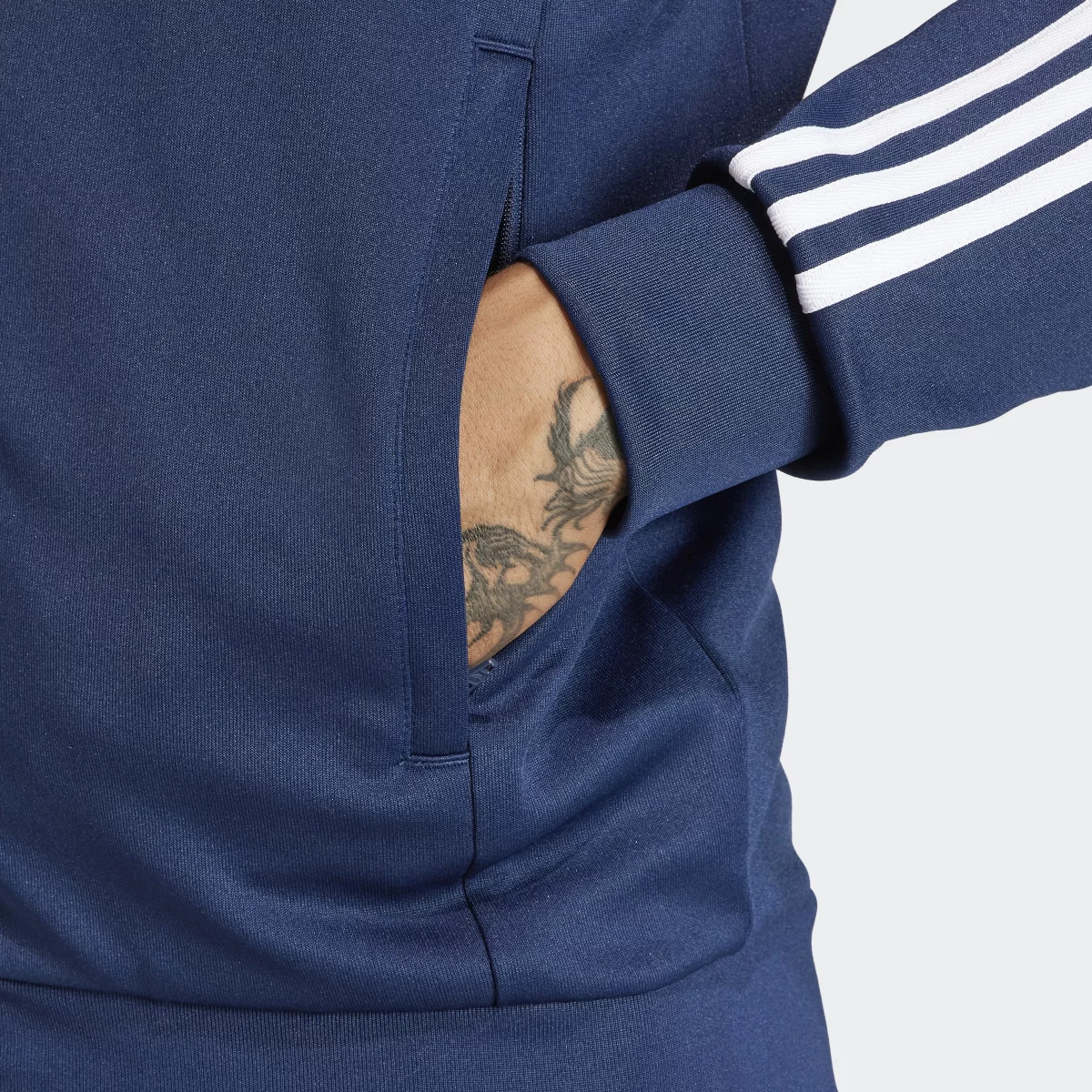 67403b1adb1c3IR9866_8_APPAREL_On_Model_Detail_View_2_grey