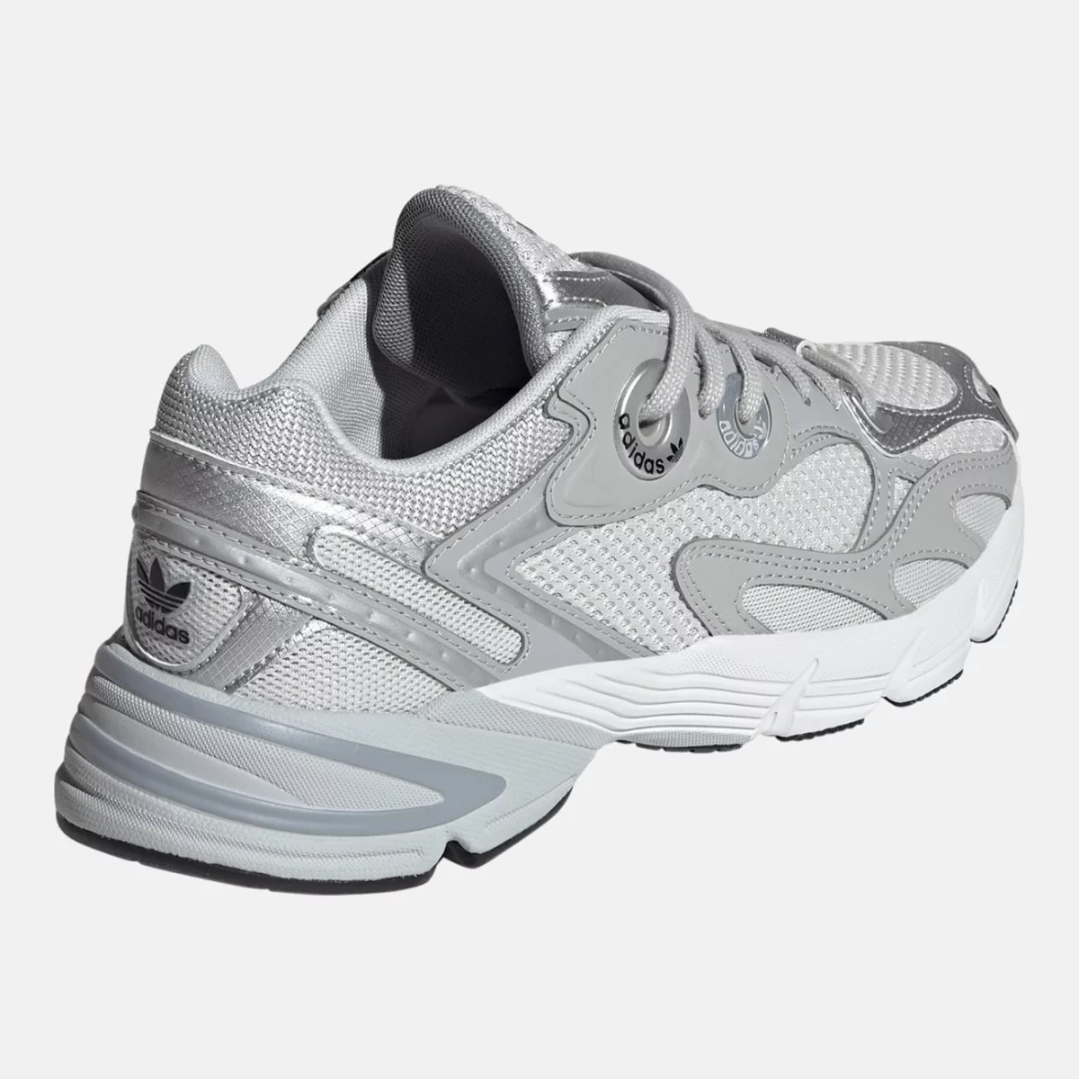 gz3569_7_footwear_photography_back-lateral-top-view_transparent-huge-66581f355bd0e