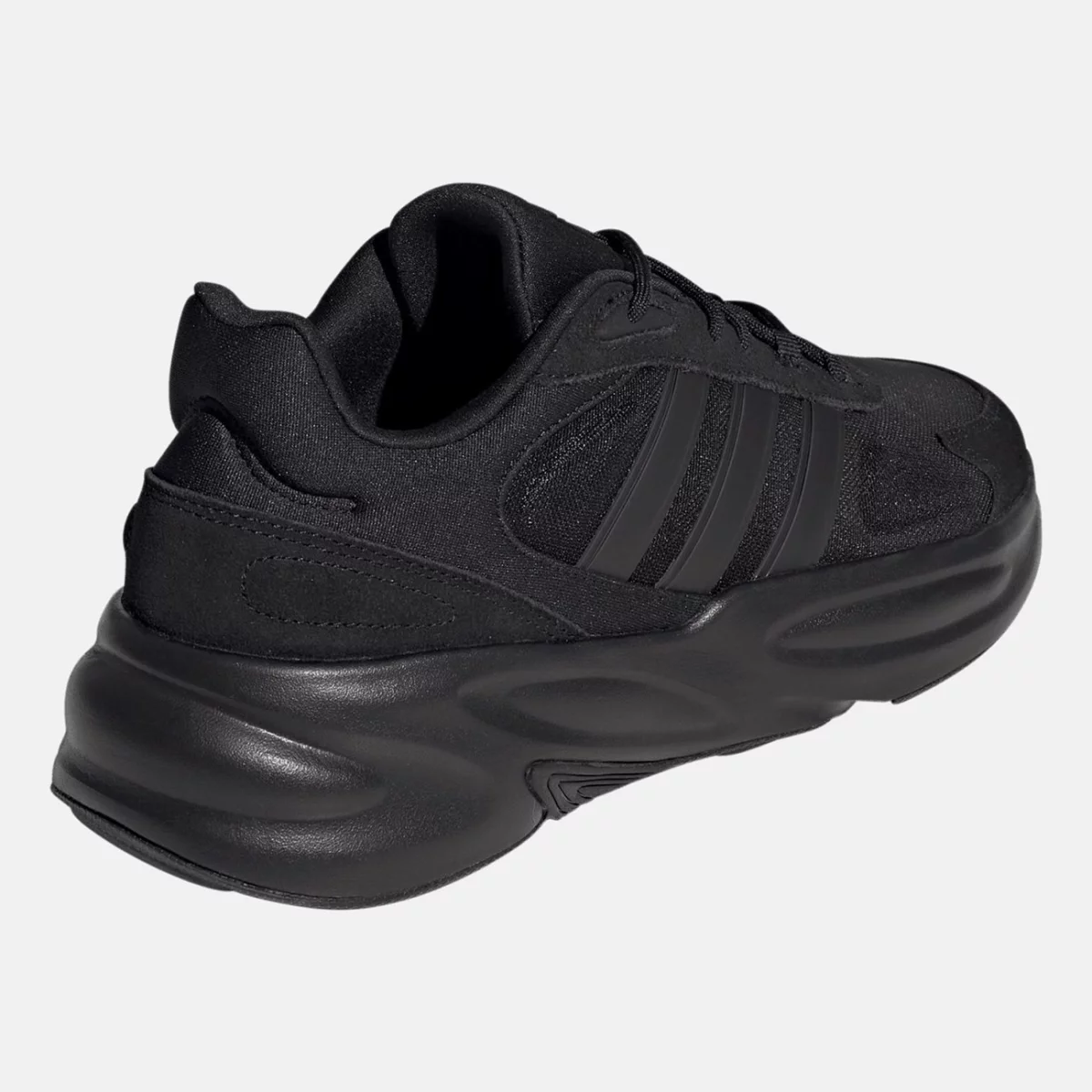 gx6767_7_footwear_photography_back-lateral-top-view_transparent-huge-66581da661ac2
