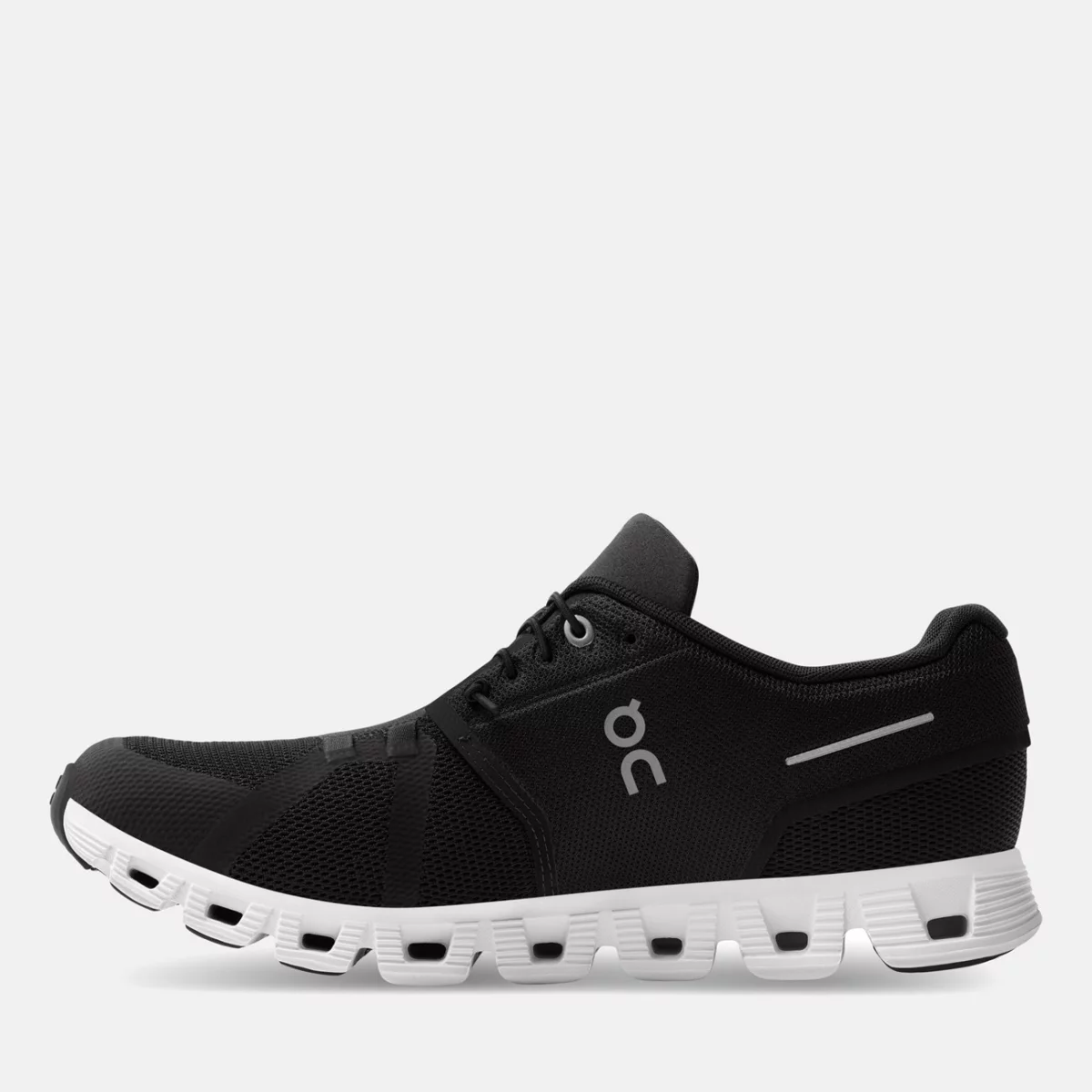 59.98919-cloud_5-ss22-black_white-m-g4-huge-665832fb0a75f