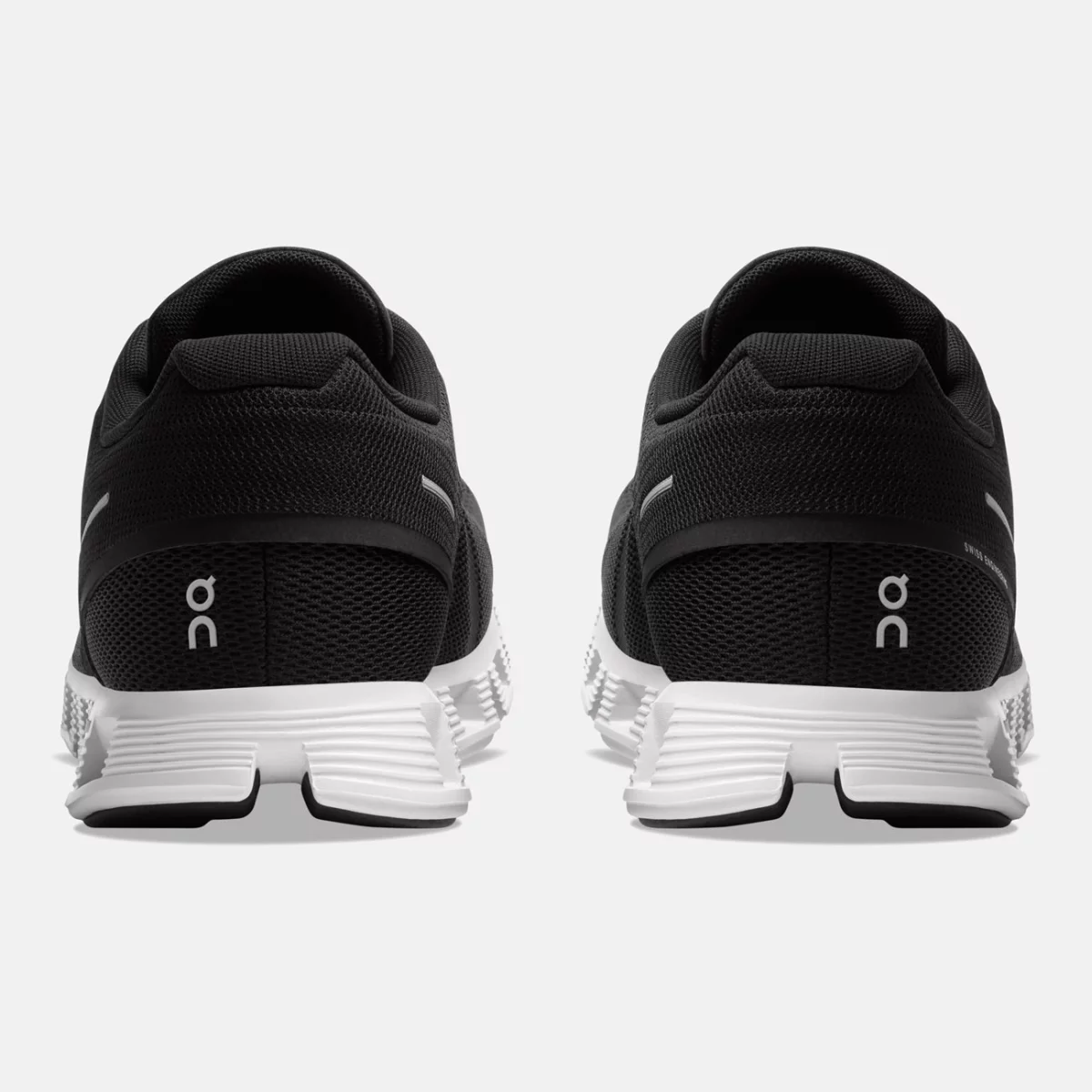 59.98919-cloud_5-ss22-black_white-m-g5-huge-665832ffd5187