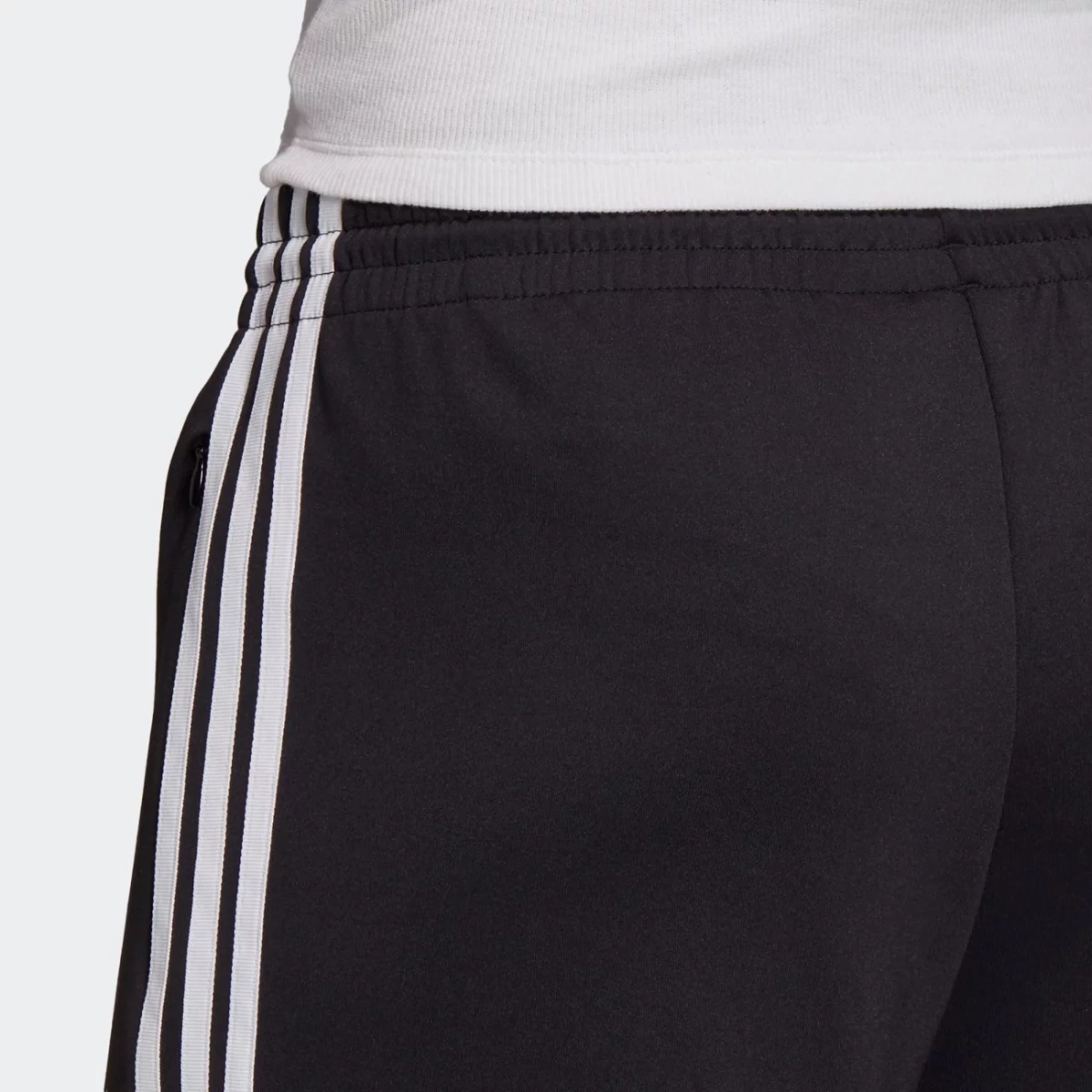 primeblue_relaxed_wide_leg_pants_mayro_gd2273_43_detail-huge-6657494a794ea
