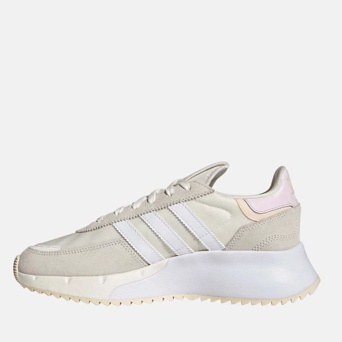 gw9408_5_footwear_photography_side-medial-center-view_transparent-huge-66582184baf4b