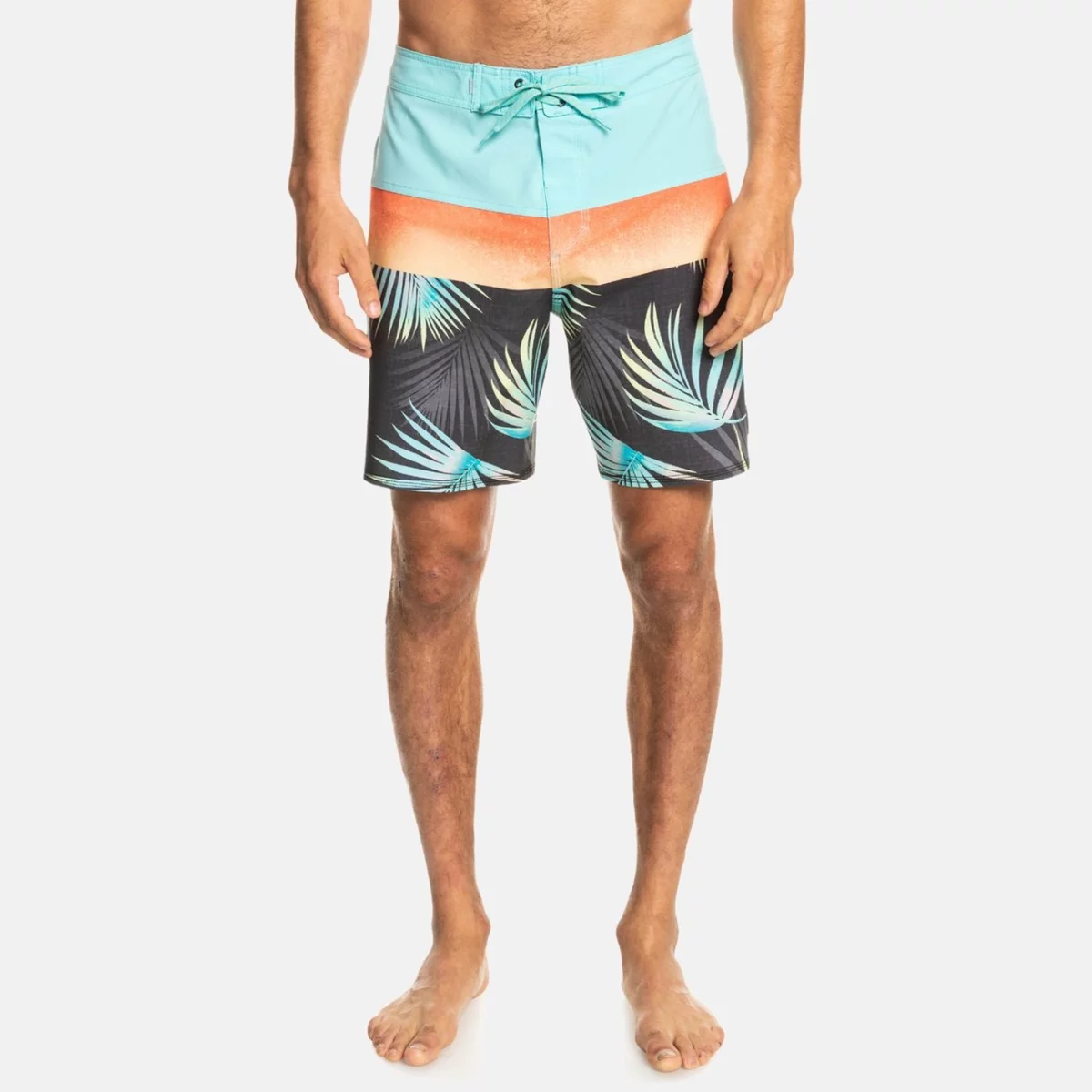 eqybs04658_quiksilver-w_kta6_frt1-huge-66578754adec1