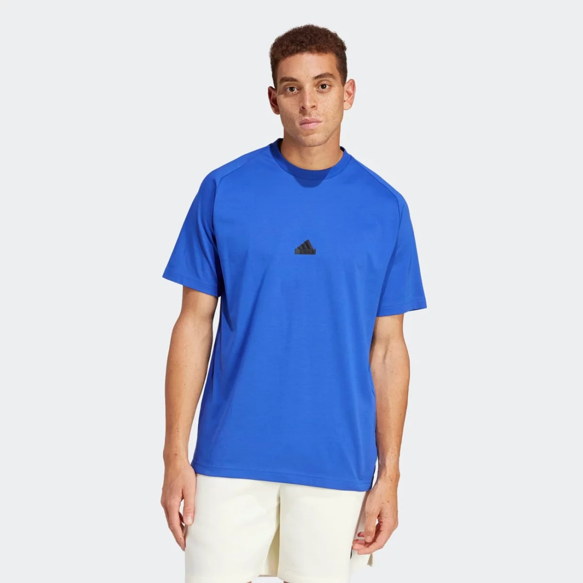 ir5232_3_apparel_on-model_standard-view_grey-huge-6657b2d56d80c