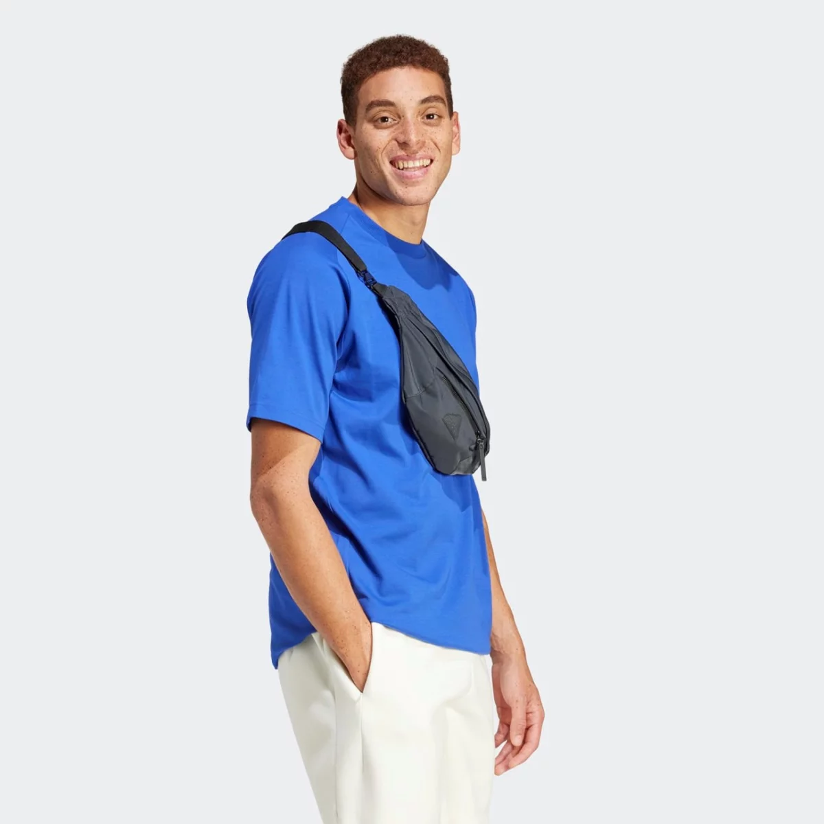 ir5232_6_apparel_on-model_walking-view_grey-huge-6657b2d83ced4