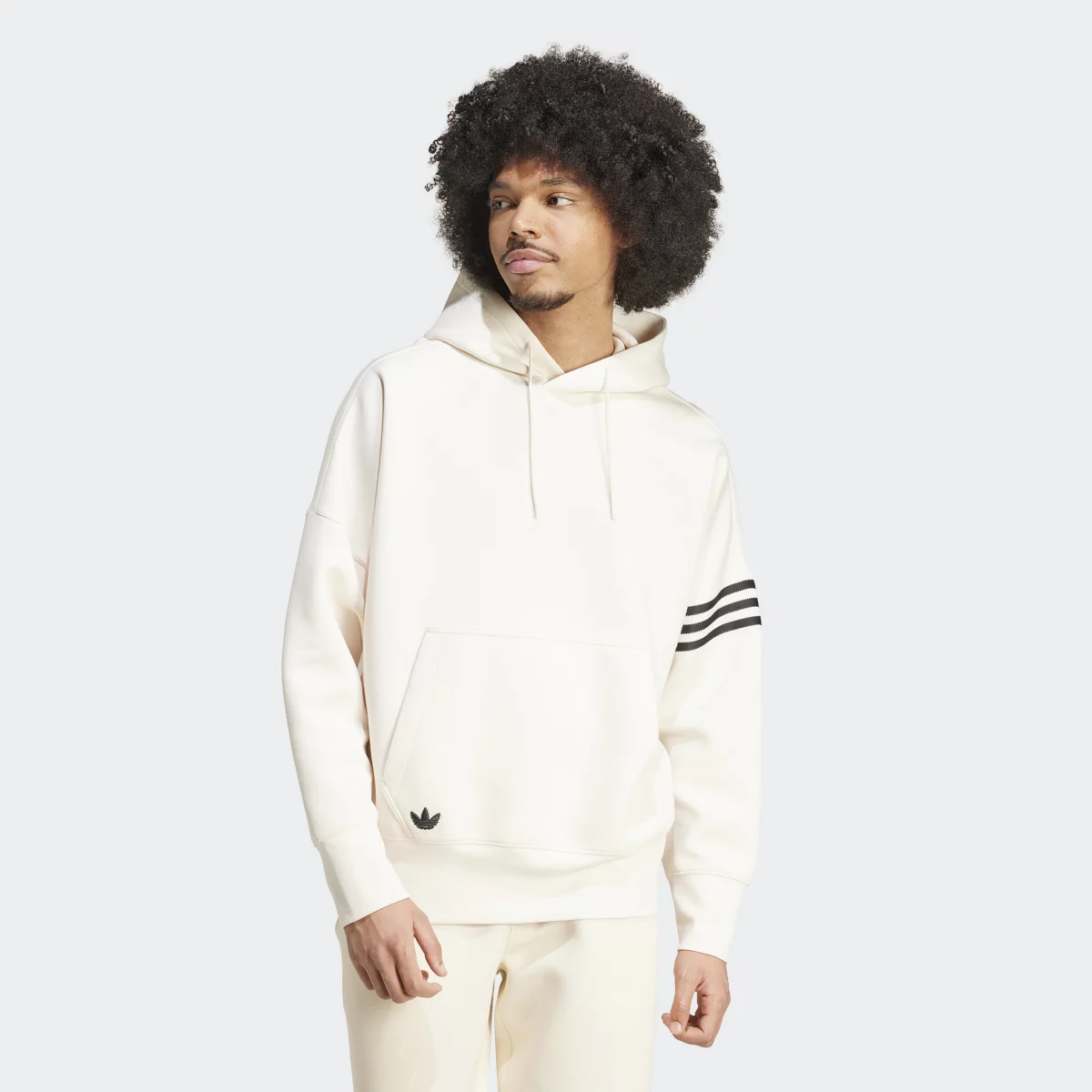 6717736519348JF9141_3_APPAREL_On_Model_Standard_View_grey