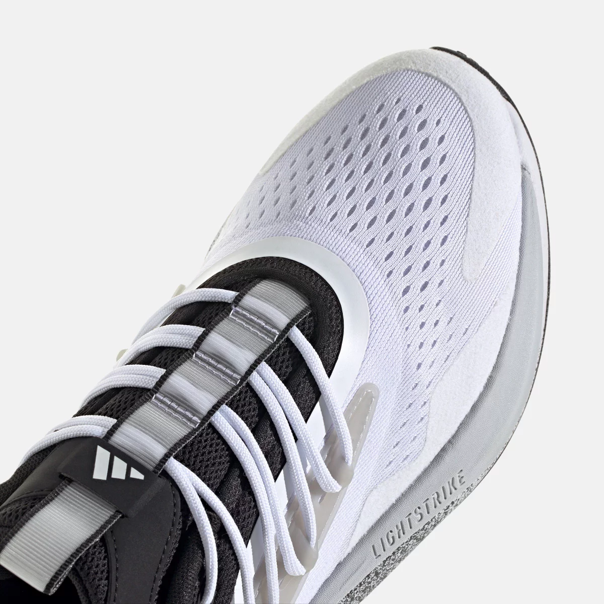 672a2a993562cIE9157_9_FOOTWEAR_Photography_Detail_View_2_transparent